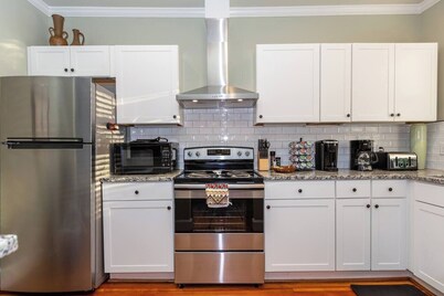Renowned historic home downtown/across from park