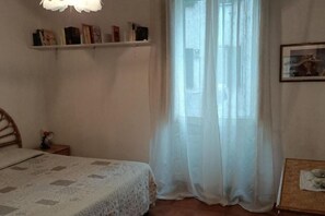 Blackout curtains, iron/ironing board, free WiFi, bed sheets
