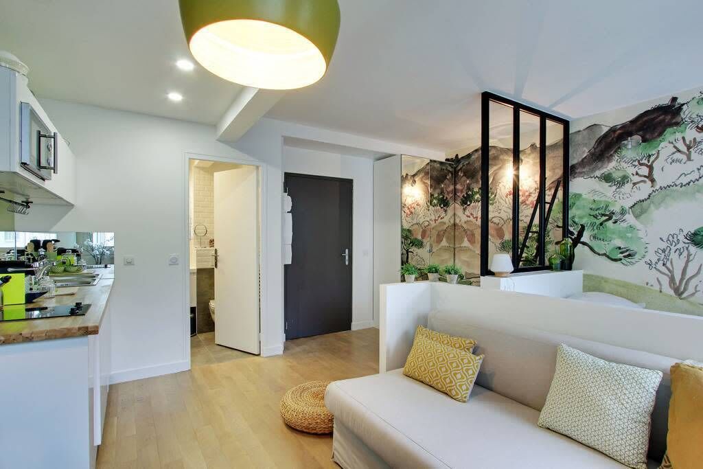 A Bright Studio / Loft near the Eiffel Tower #1