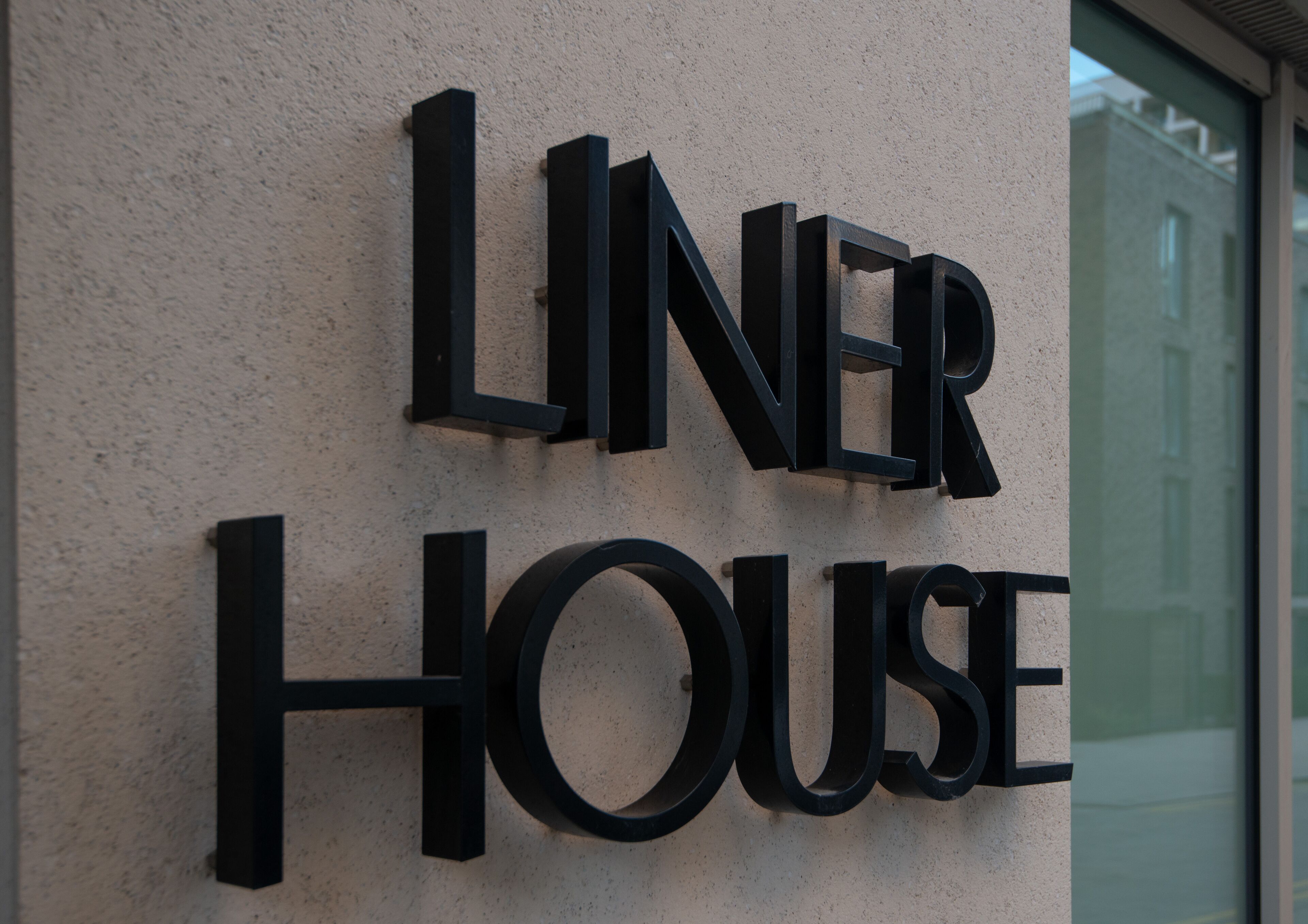 Amazing Apart. -City Airport and Excel 2