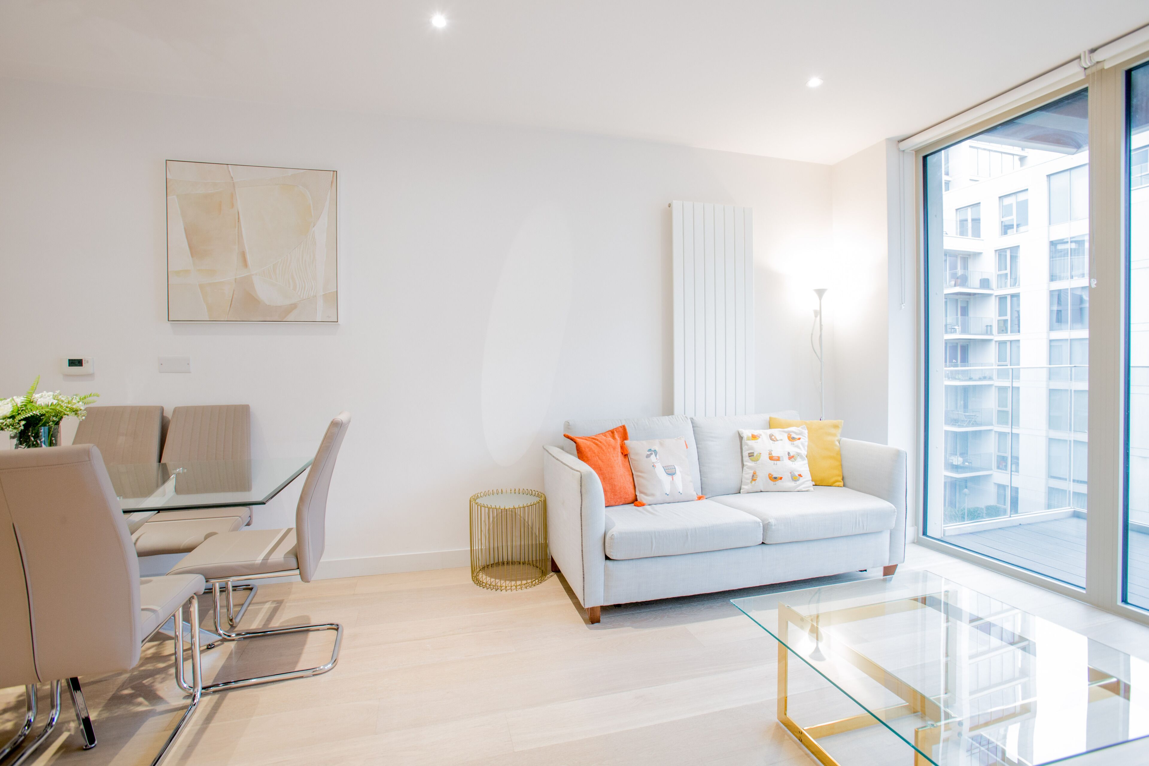 Amazing Apart. -City Airport and Excel 2