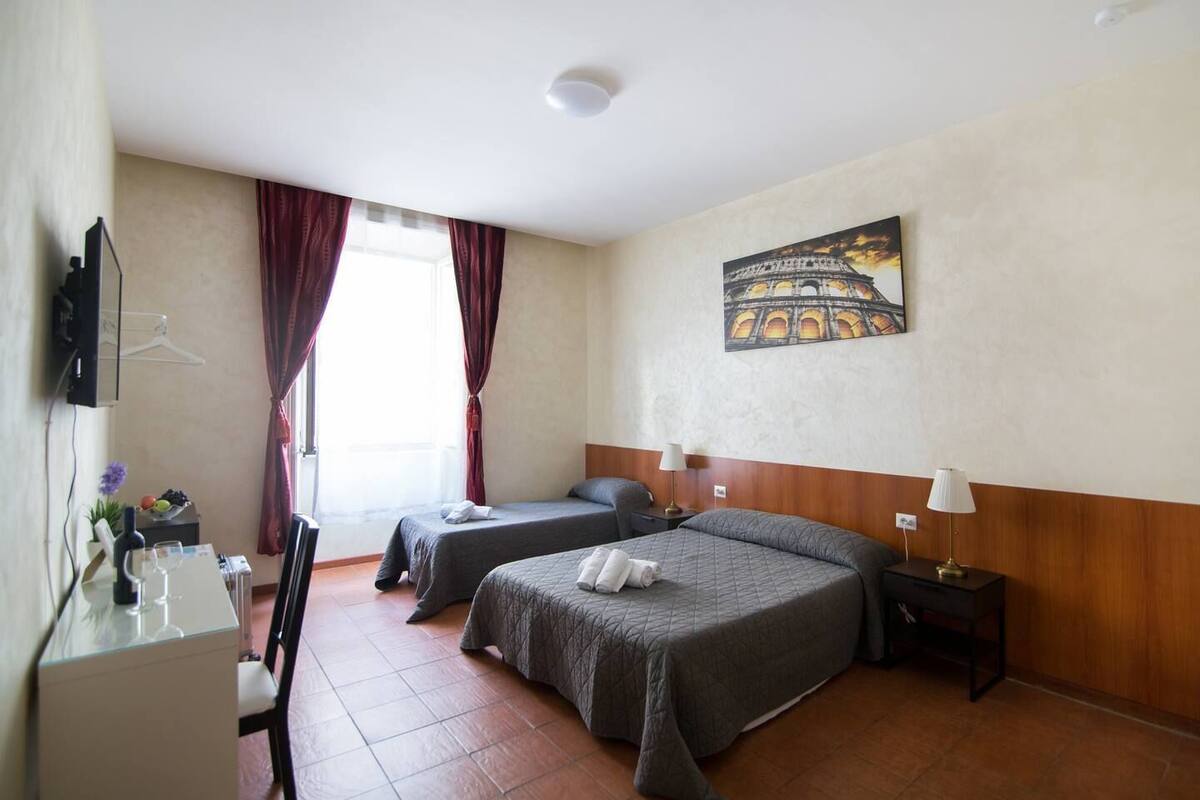 Standard Quadruple Room