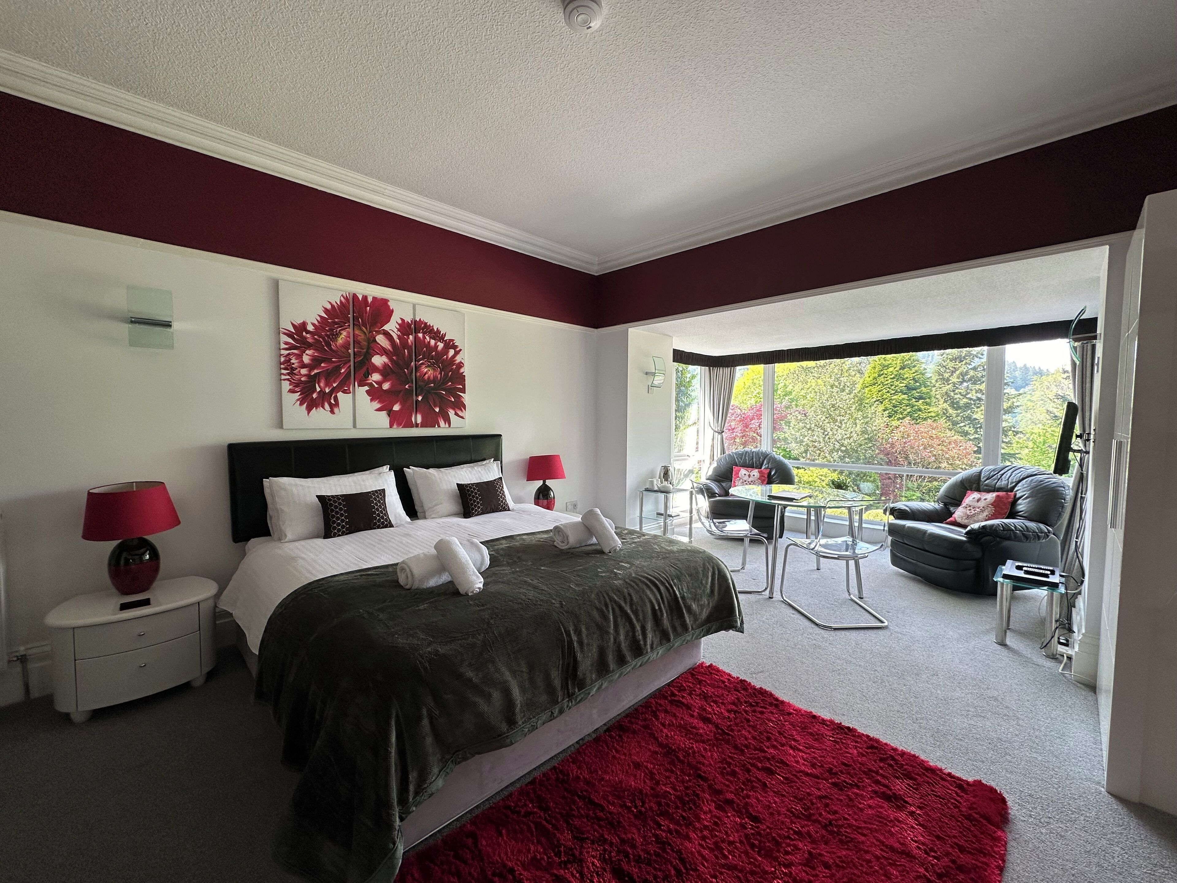 House, 6 Bedrooms | Premium bedding, individually decorated, individually furnished