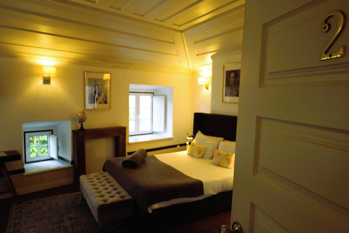 Suite | Minibar, desk, laptop workspace, blackout curtains