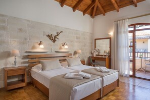 Villa (Aphrodite) | In-room safe, desk, soundproofing, iron/ironing board