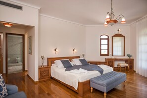 Βίλα (Natalie) | Χρηματοκιβώτιο στο δωμάτιο, γραφείο, ηχομόνωση, σίδερο/σιδερώστρα 