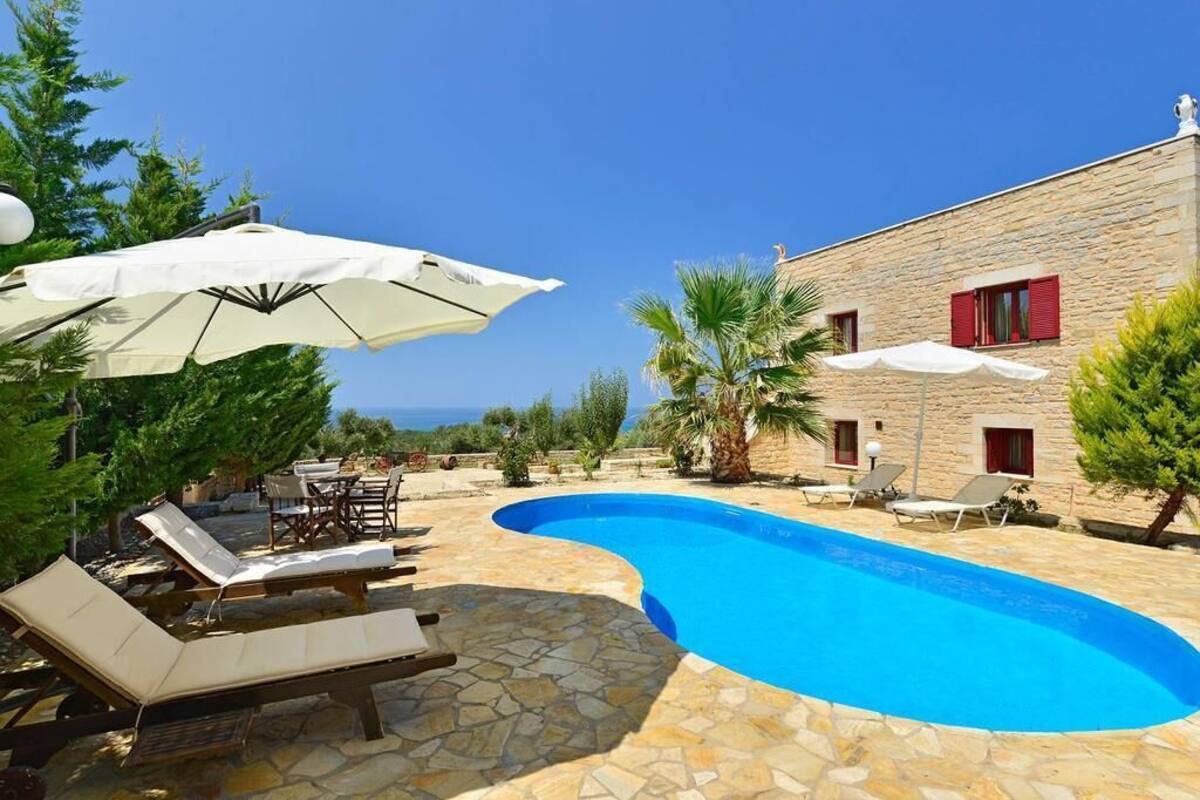 Villa (Artemis) | Alberca privada