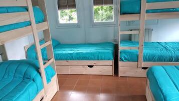 Free WiFi, bed sheets