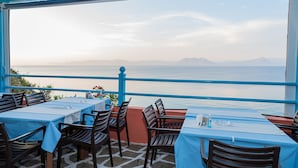 Restaurant - Aithrio Hotel (West Achaea)