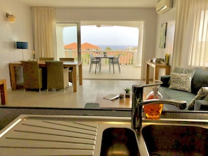 Interior - *** Full Ocean View Apartment - Blue Bay Beach *** (Willemstad)