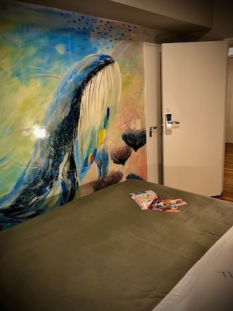 Triple Room, Shared Bathroom | Desk, laptop workspace, soundproofing, free WiFi