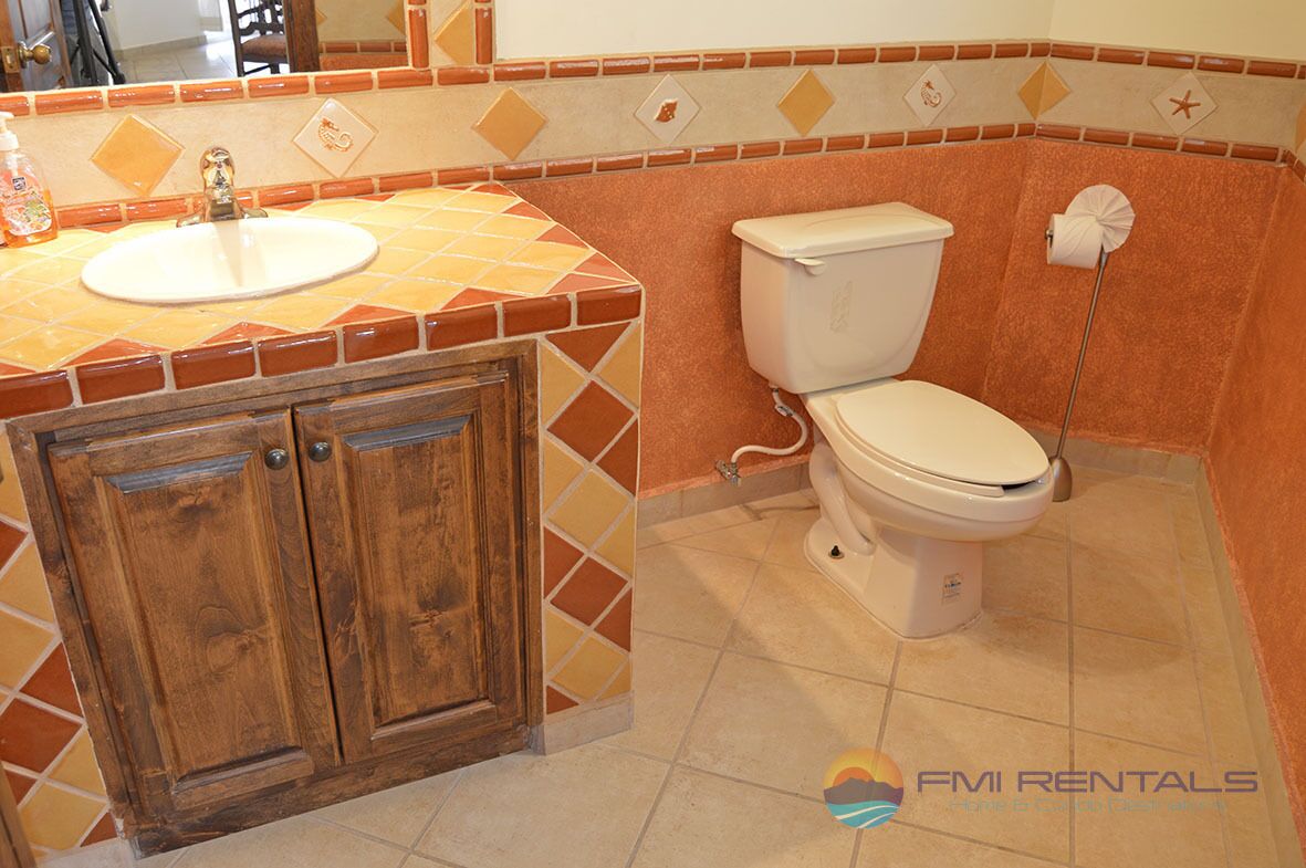 Villa 14 3 beds. 5 bath through FMI rental