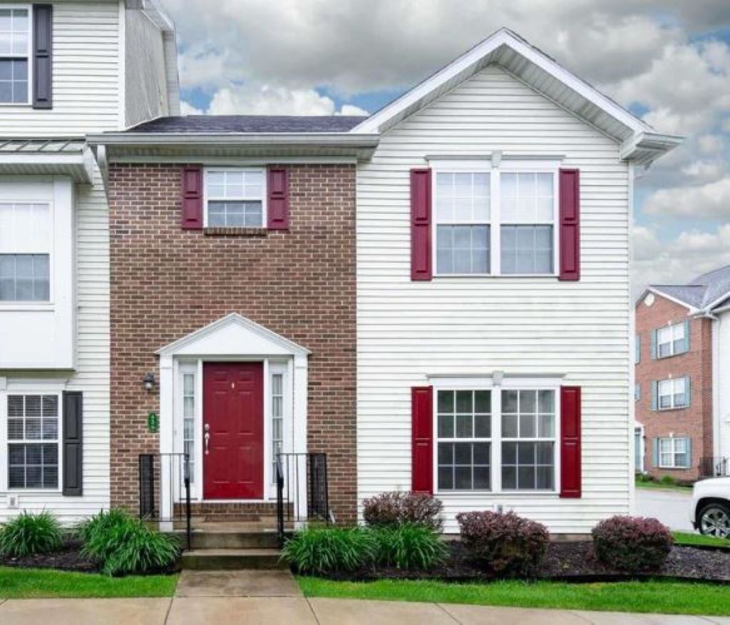 Comfortable Condo Home Adjacent ND/SMC