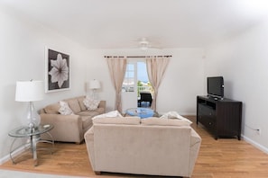 Télévision à écran plat