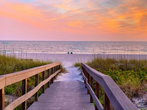 Order up relaxation ACROSS The STREET FROM The BEACH :)