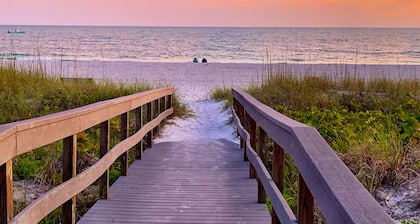 Order up relaxation ACROSS The STREET FROM The BEACH :)