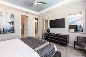 9 bedrooms, desk, iron/ironing board, travel cot
