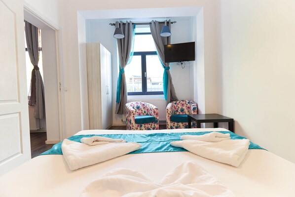 1 bedroom, WiFi - Superior Apartment (Sector 2)