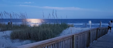 Am Strand, Liegestühle