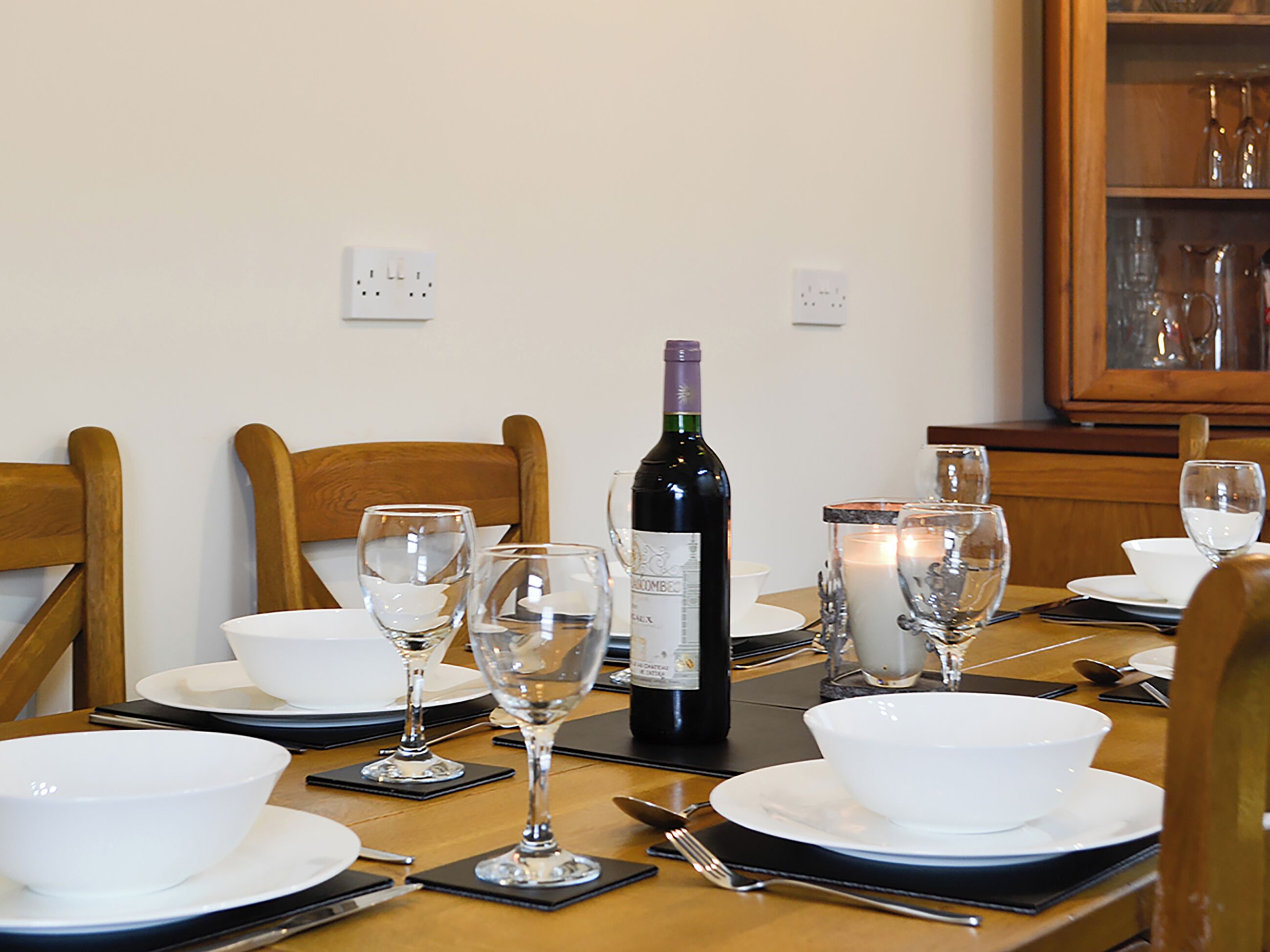 Delightful dining area | Ty Hir, Pontyates, near Kidwelly