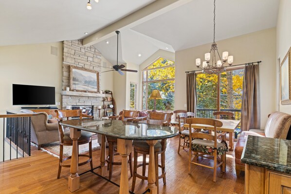 Unclassified image, 1 of 61, button