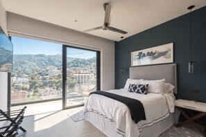 2 عدّة غرف نوم ومكتب ومكواة/لوح كي وواي فاي