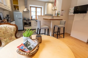 Single Room | Shared kitchen | Fridge, oven, stovetop, dishwasher - Ammergau Lodge (Oberammergau)