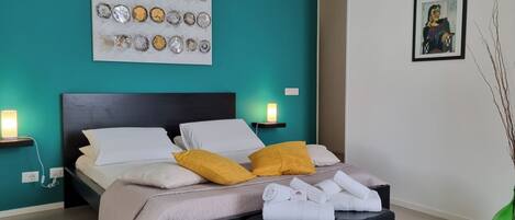 Literie de qualité supérieure, couette en duvet d'oie, minibar