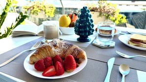 32-Zoll-Flachbildfernseher mit Satellitenempfang