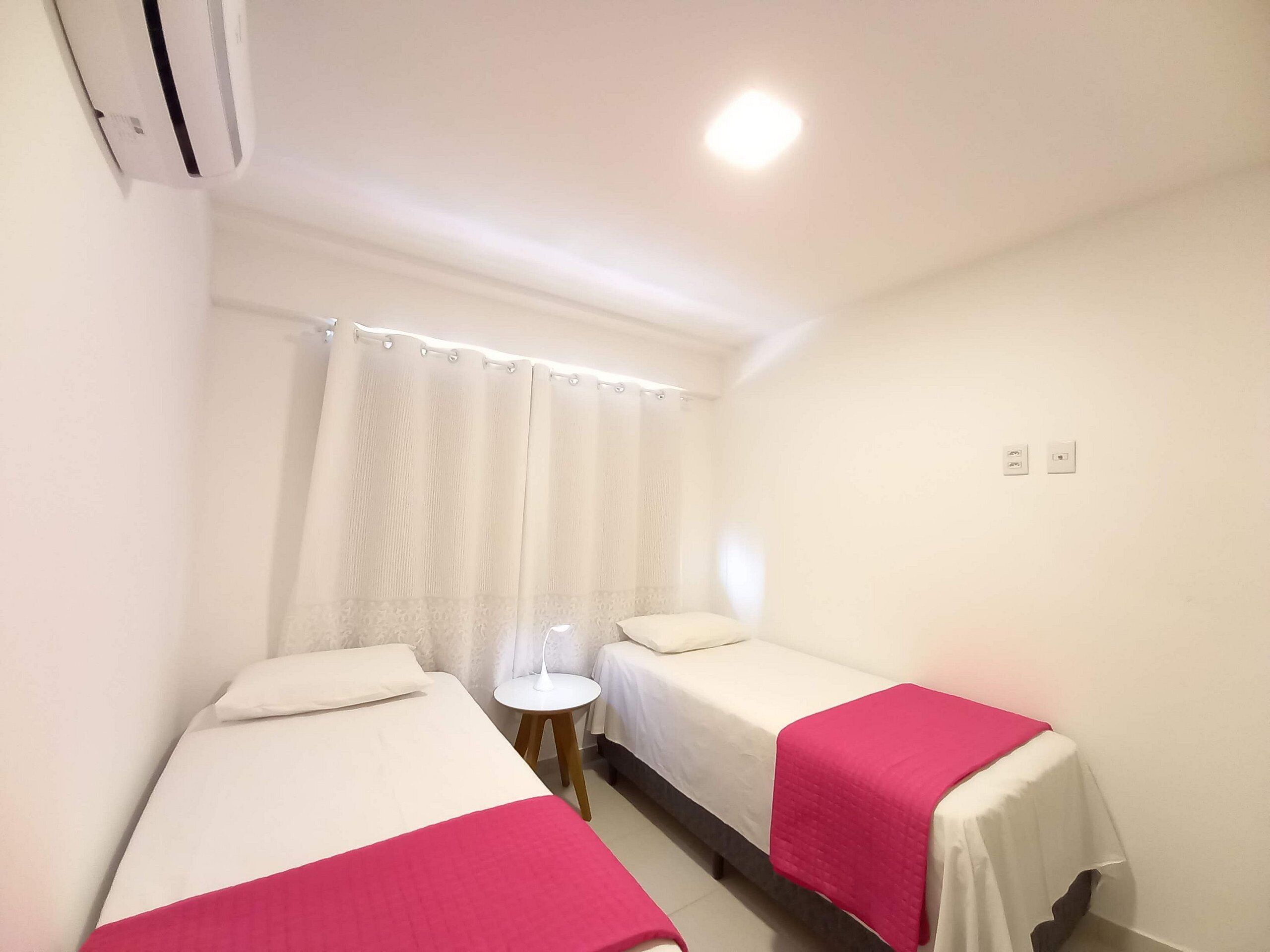 Family Apartment, Courtyard View, Beachside