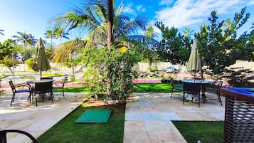 Departamento familiar, vista al patio | Cortinas blackout, wifi gratis y decoración personalizada