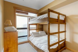 2 Schlafzimmer, Internetzugang, Bettwäsche