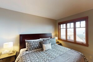 4 chambres, accès à Internet, literie fournie