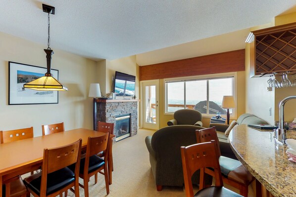 TV, fireplace, DVD player