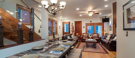 House, Multiple Beds (COLUMBINE HOUSE) | Private kitchen | Fridge, microwave, stovetop, dishwasher