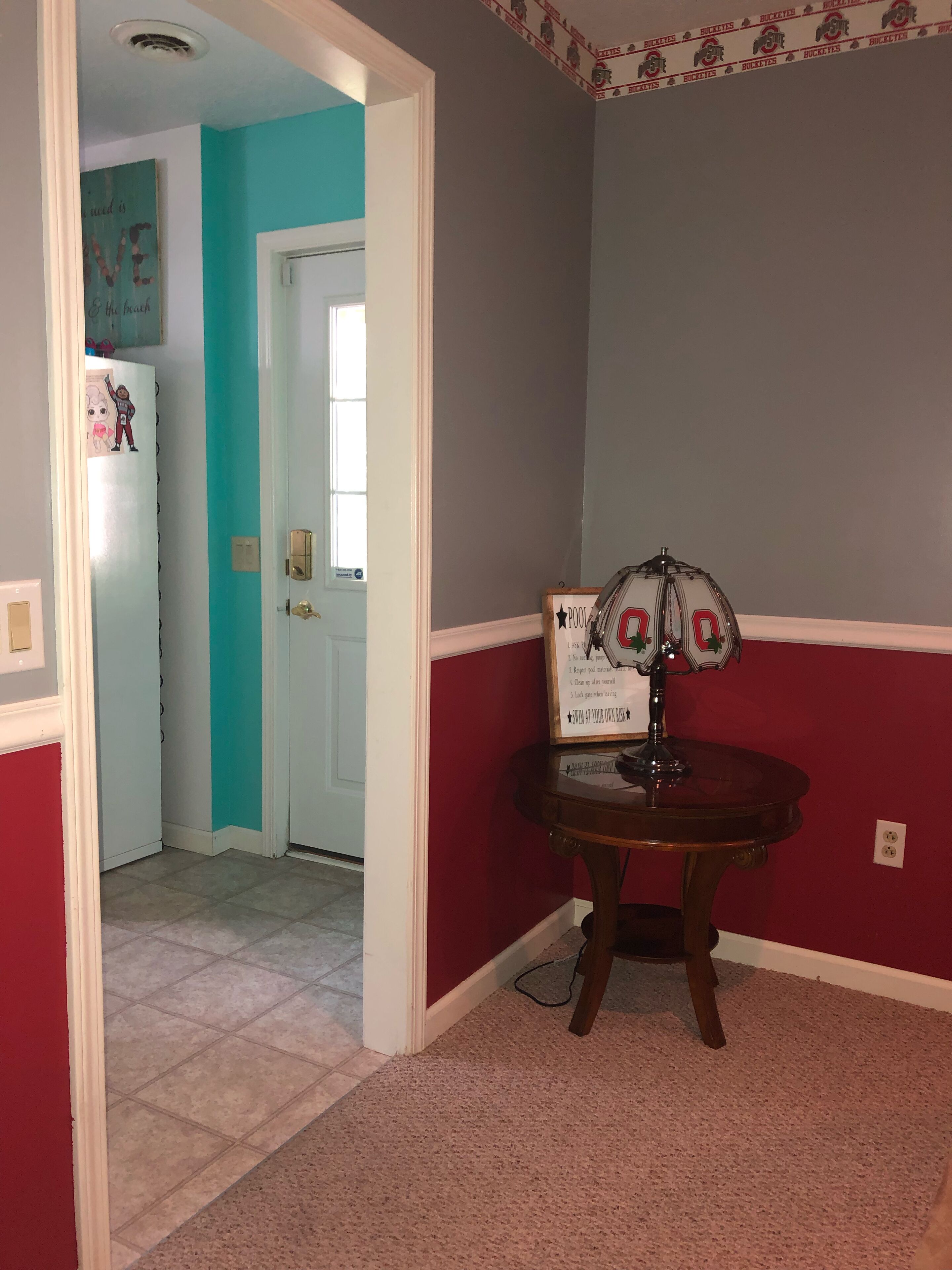 Secluded Secondary Cottage that Sleeps 8 Room for More with air mattresses 