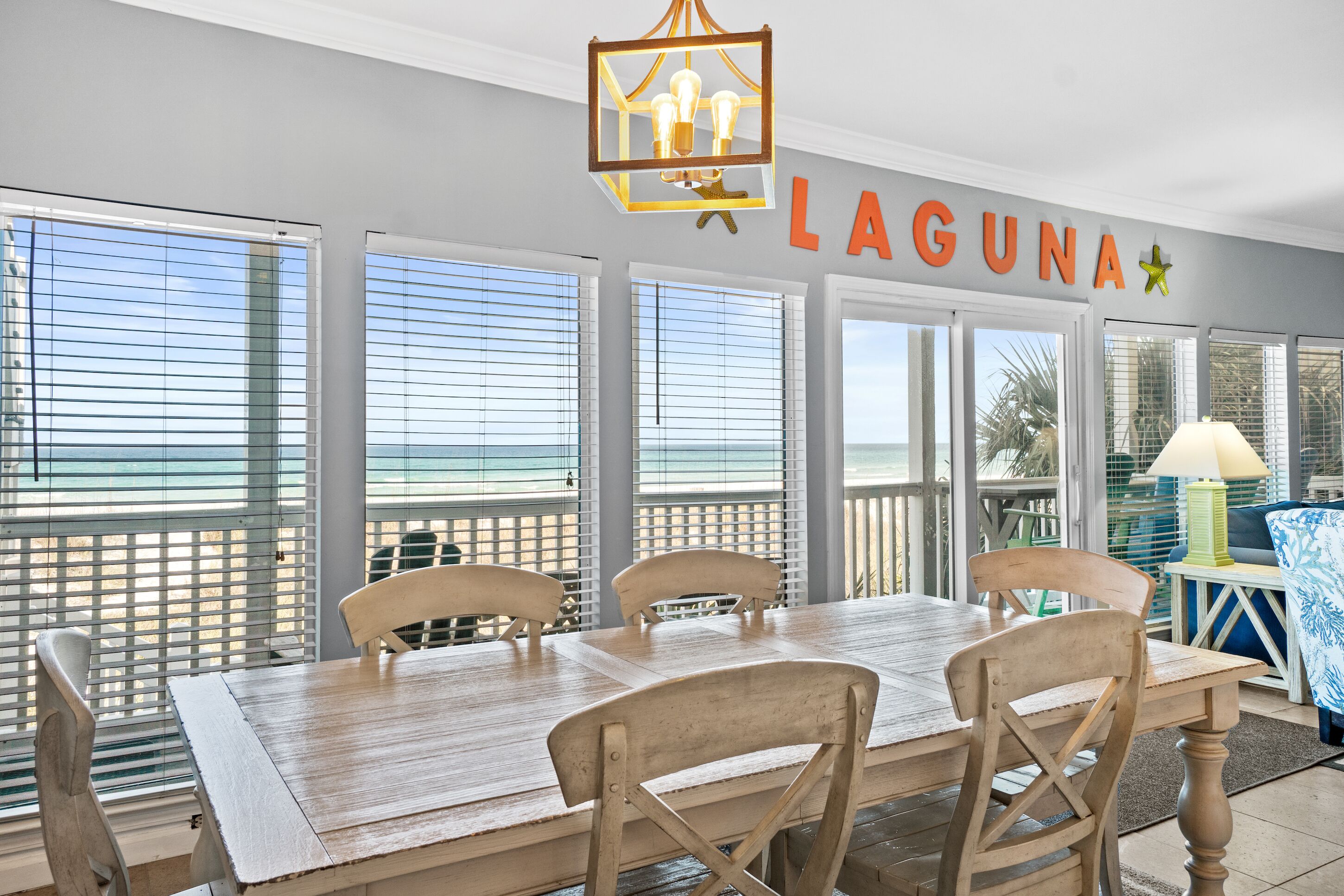 Direct Beachfront Pet Friendly! Sleeps 12 - Free Round Golf Daily Incl
