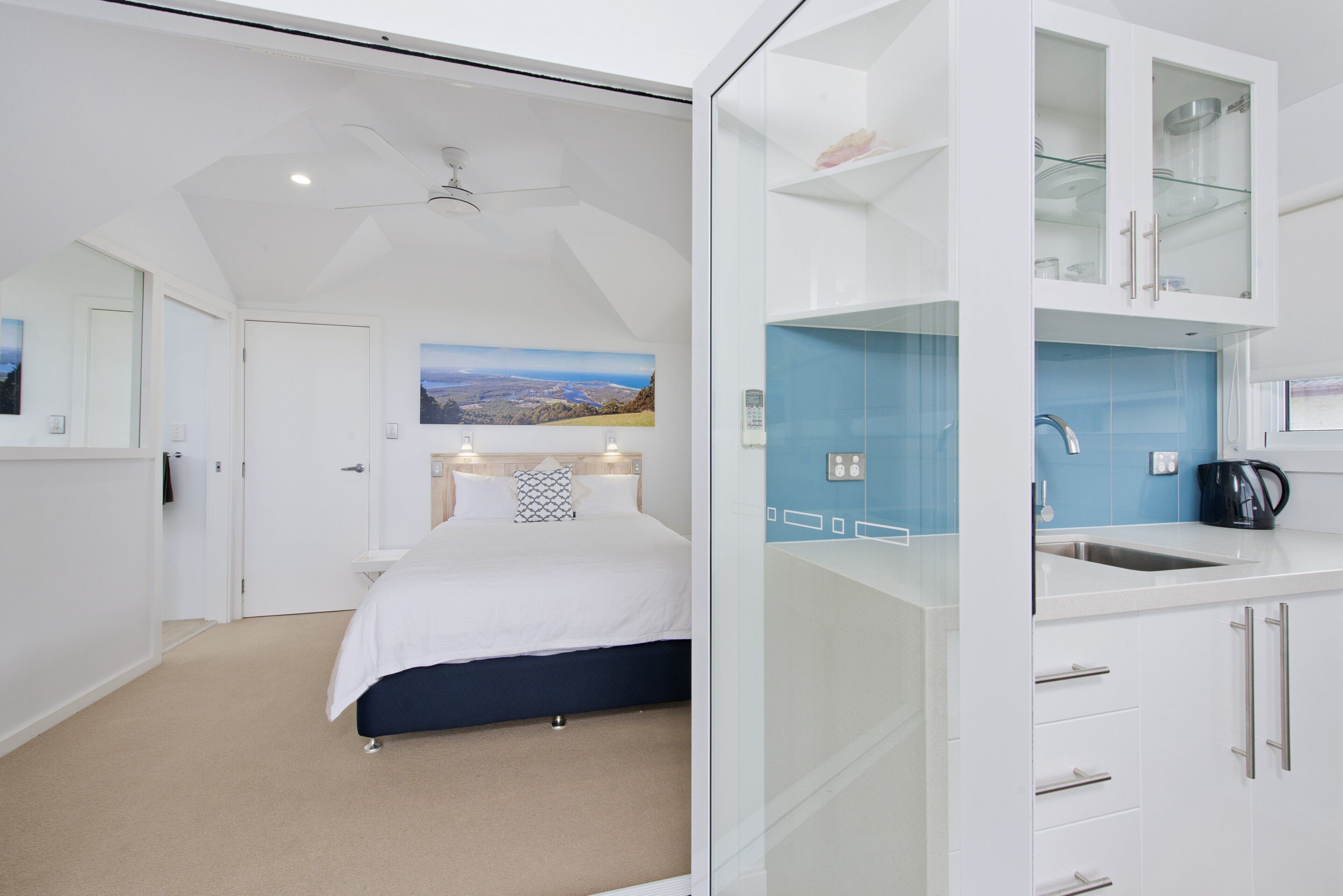 3 chambres, fer et planche à repasser, Wi-Fi gratuit, draps fournis