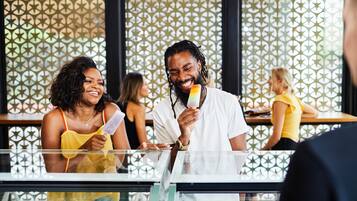 Snack bar