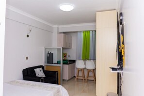 1 bedroom, WiFi, bed sheets