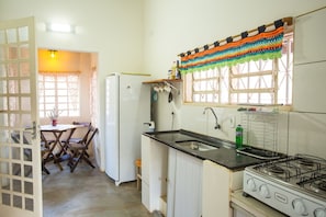 Casa conforto, várias camas | Cozinha privada | Geladeira grande, cooktop, torradeira, panela elétrica de arroz
