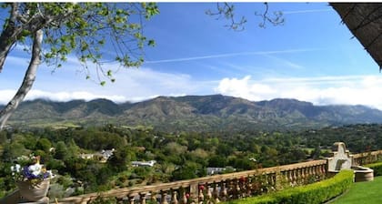 KAALPUL ATITLAN ECO HOTEL & SPA