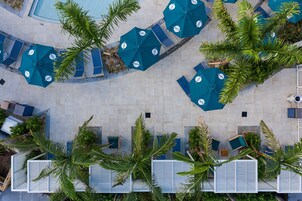 Suite, 1 habitación, vistas a la piscina | Vistas desde la habitación