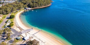 On the beach - Florentine, 2/11 Columbia Cl - sensational waterviews & pool in complex (Nelson Bay)