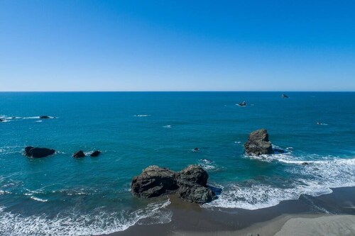 Ocean Front Enchanting Sunsets from  Wild Blue 2