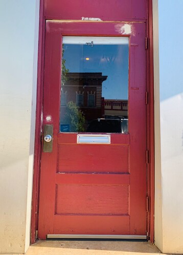 “Green Mile” 1bed/1bath Apt in historic downtown Canon City