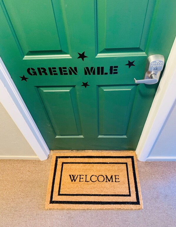 Interior - “Green Mile” 1bed/1bath Apt in historic downtown Canon City (Cañon City)