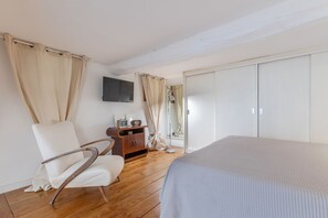 1 chambre, fer et planche à repasser, Wi-Fi