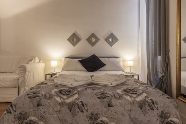 1 bedroom, iron/ironing board, WiFi