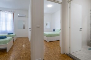 2 bedrooms, Internet